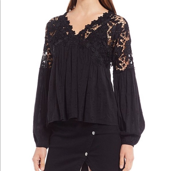 COPY - NWT Free People Lina lace puff sleeve babydoll top - Picture 1 of 8
